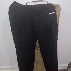 Adidas women’s Black Cargo Pants  (never worn)